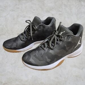 Nike Air Jordan B. Fly River Rock Camo 881444-051 Size 5Y